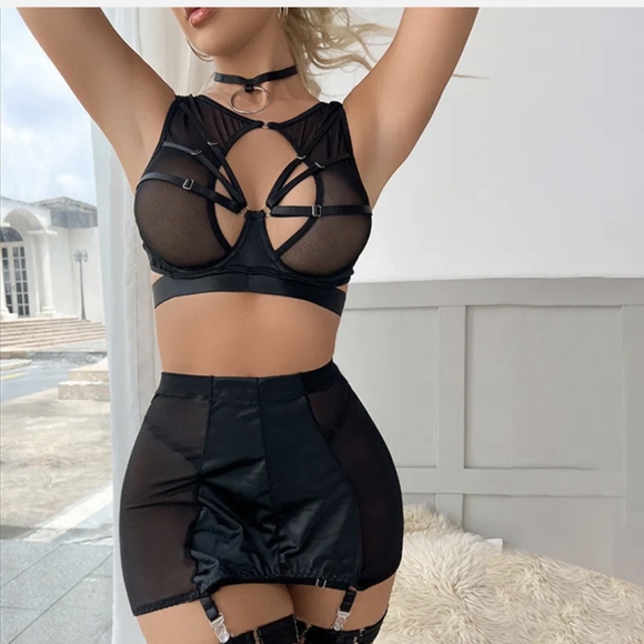 Sexy Women's Lingerie Teddy Babydoll Bra and Short Skirt with Garter Sleepwear - Picture 9 of 16